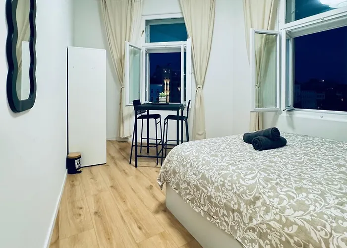 4Br Shared Apt With City View Only 7- Min To Westbahnhof