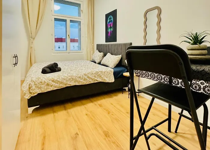 4Br Shared Apt With City View Only 7- Min To Westbahnhof