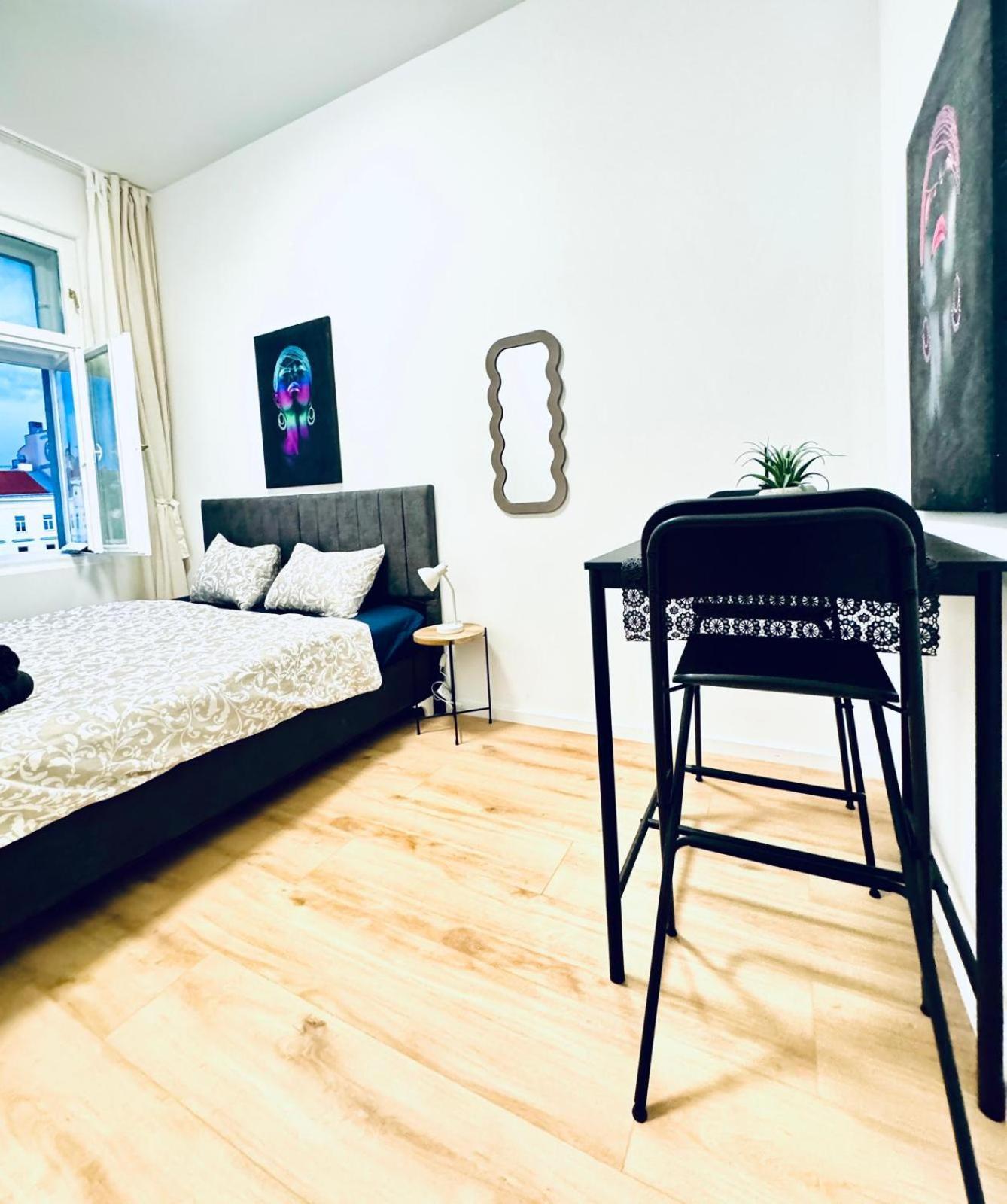 Apartmán 4br Shared With View Only 7- Min To Westbahnhof *