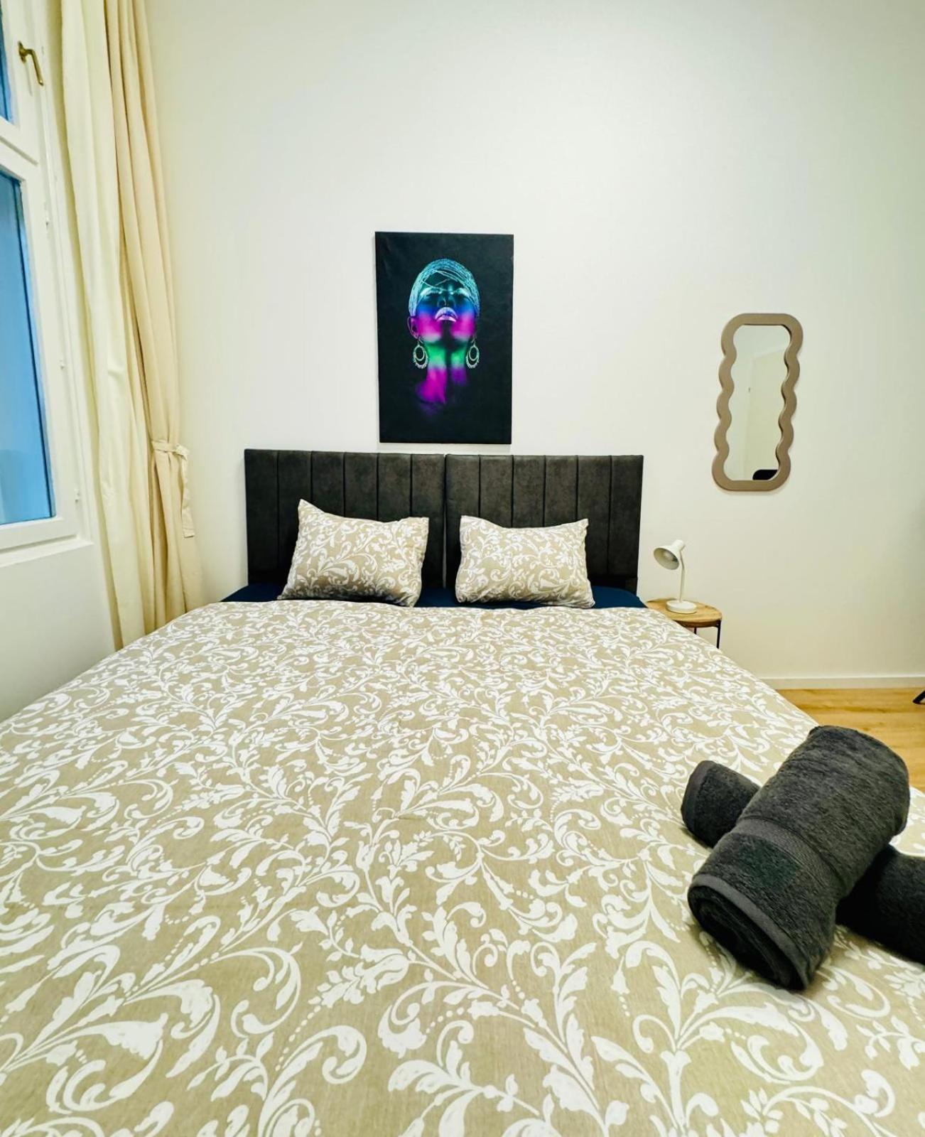 Apartmán 4br Shared With View Only 7- Min To Westbahnhof *