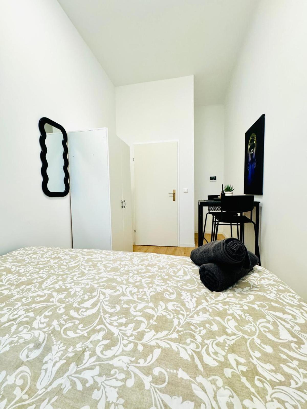Apartmán 4br Shared With View Only 7- Min To Westbahnhof